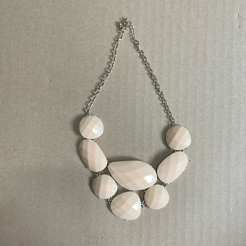 Gold necklace with peach pieces